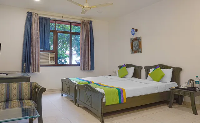 Royalty Hotel in Pune