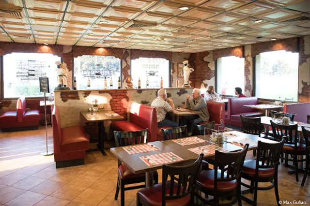 Pasquale's Pizza & Restaurant