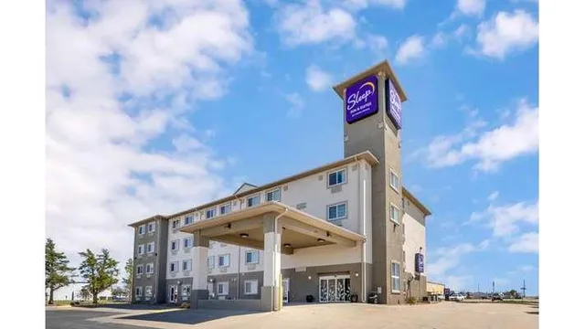Sleep Inn & Suites Hays I-70
