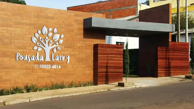 Pousada Larry - Hotel em Parobé