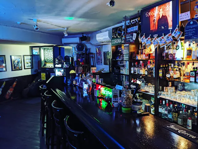 中央林間 bar HIVE バー ハイブ