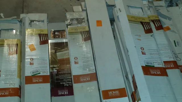 Derald's Indoor Flea Market