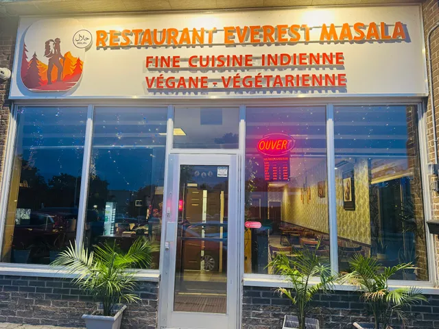 Everest Masala: Best Indian Restaurant Montreal | Indian Cuisine (Jarry, Anjou)