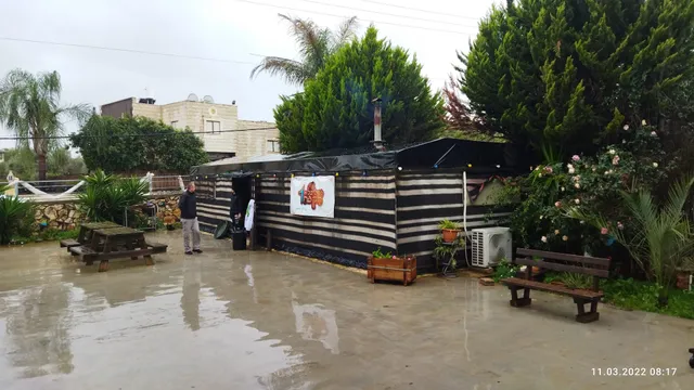 אירוח בדואי-המאהל של סבתא