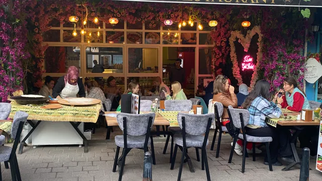 Gold Balat Restaurant