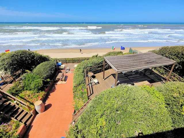 Le Dune Sea View and Ground Floor Apartments