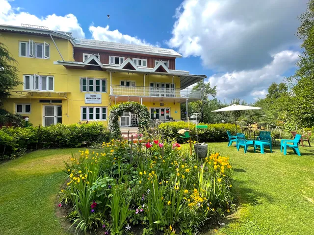 Hotel New Nigeen View