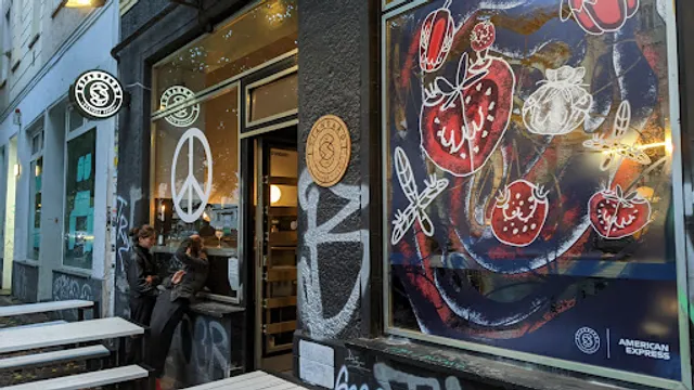 Standard Serious Pizza Mitte