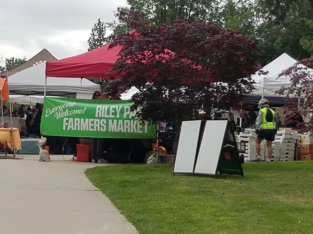 Riley Park Farmers Market