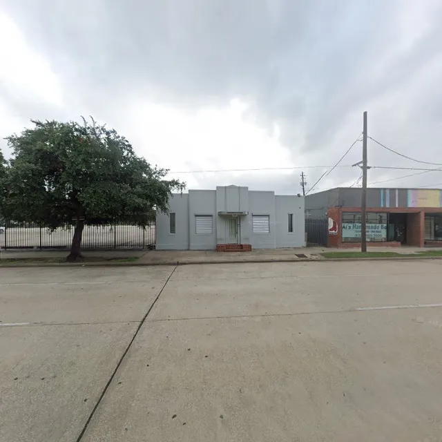 Luckett III Floyd E MD