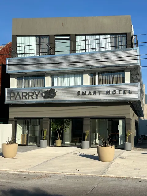 Parry Smart Hotel