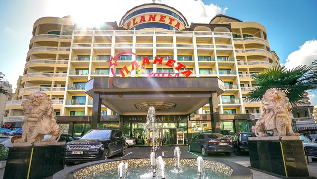 PLANETA Hotel & Aqua park