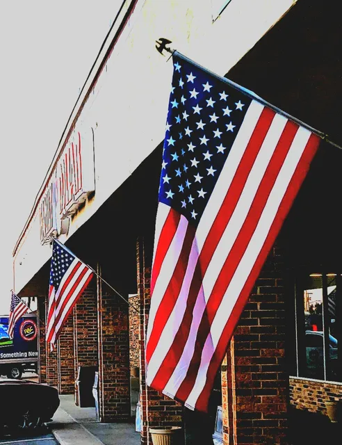 Altus Plaza Shopping Center & Indoor Mall