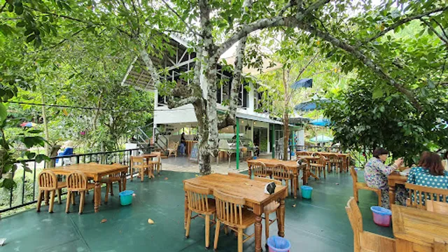 Khiang Kao Forest & Cafe