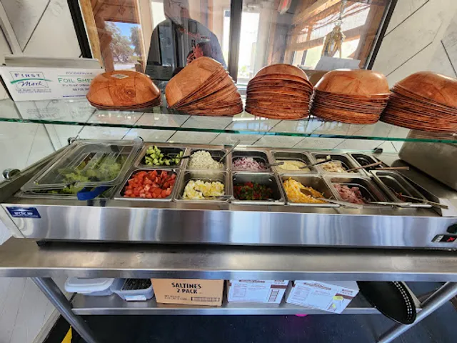 House's Patio Bar & Grill