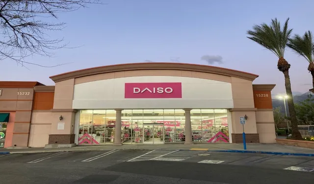 Daiso - Japanese Household Goods