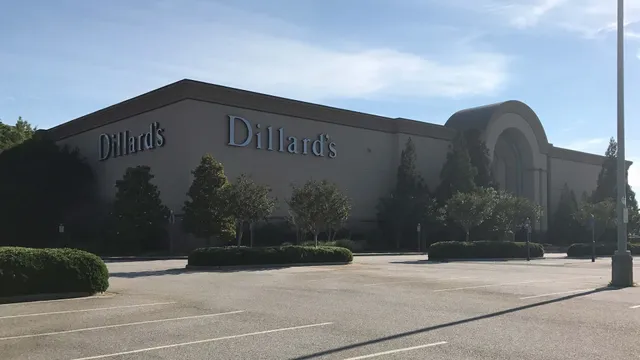 Dillard's