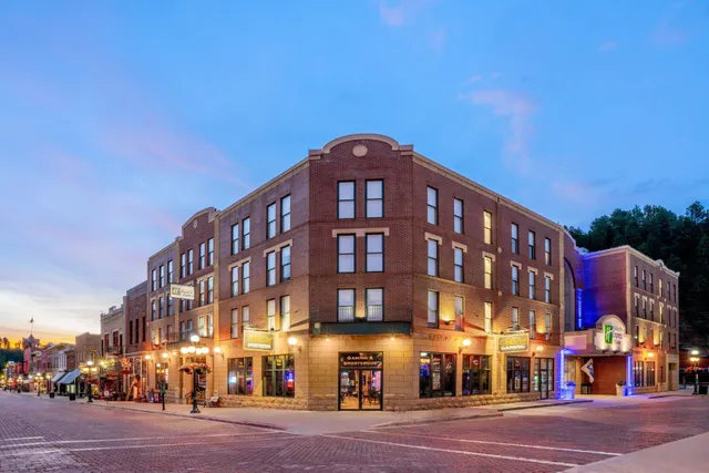 Holiday Inn Express & Suites Deadwood-Gold Dust Casino by IHG