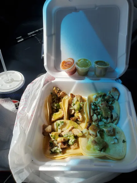 Athol Eats Food Truck Pavilion