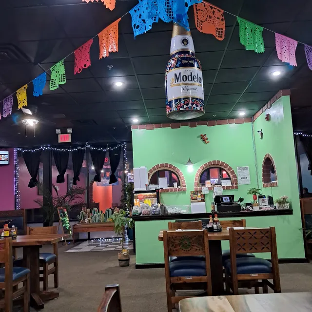 Gran Maya Taqueria y Cantina