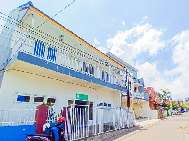 Super OYO 90349 Edotel Tebe Syariah