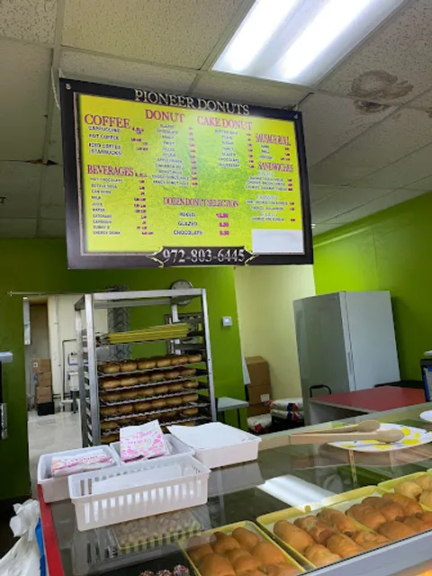 Pioneer Donuts