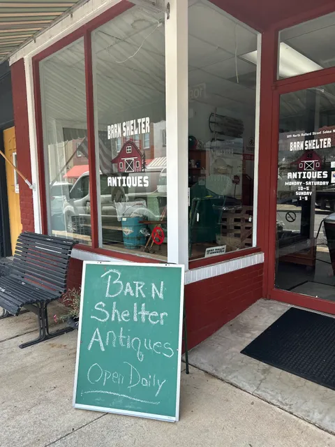 Barn Shelter Antiques