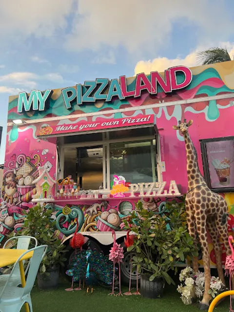 MY Pizzaland Foodtruck