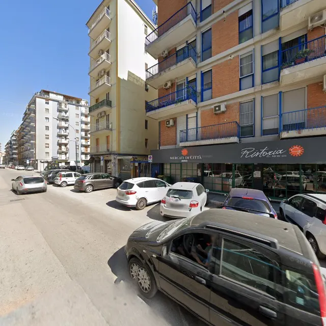 13 e 30 fast-food italiano