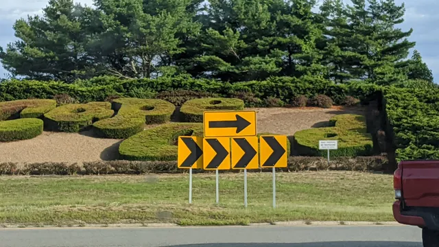 Bourne Bridge Liquor Store