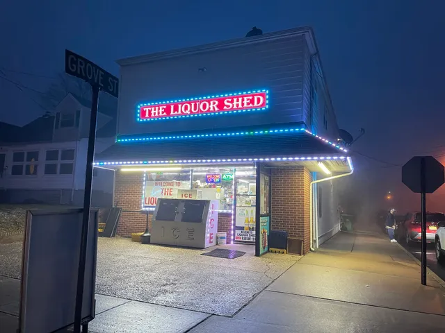 THE LIQUOR SHED/South Pine Liquor
