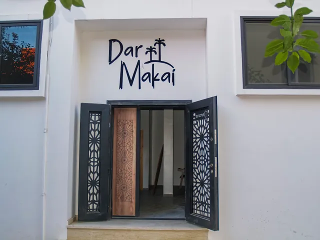 Dar Makai Surf Hotel