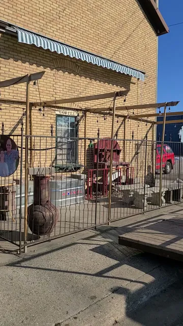 Ma's Little Red Barn