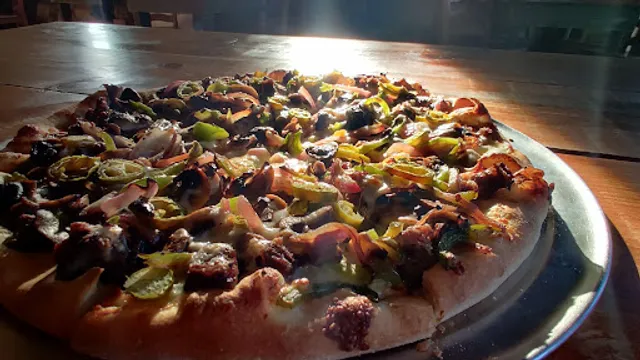 Southtown Pizzeria , Italian Cuisine