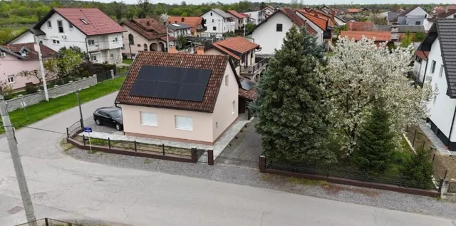 Green Inn Zagreb Airpot Rooms