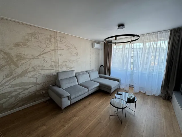 One by One at Grand Accommodation Bucuresti