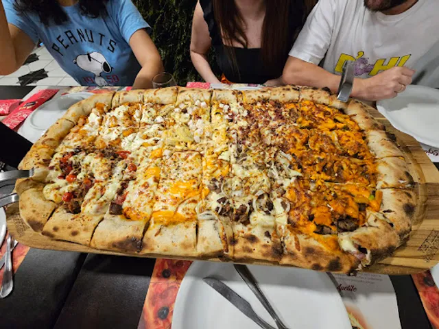 Serrano's Pizzaria Não-Me-Toque