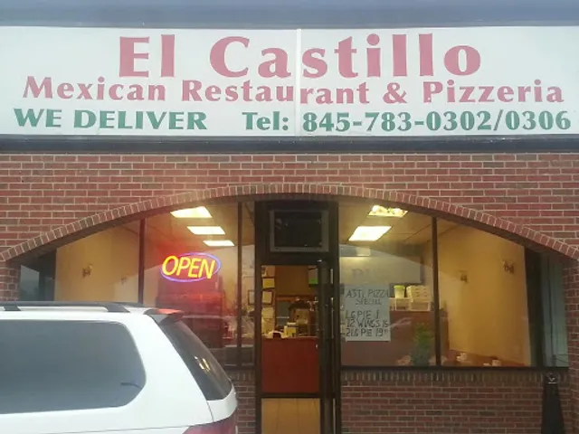 EL Castillo Mexican Restaurant and Pizzeria