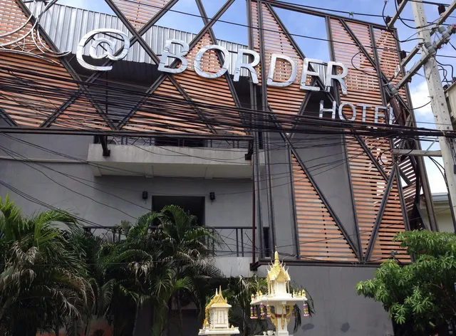 Hotel@border