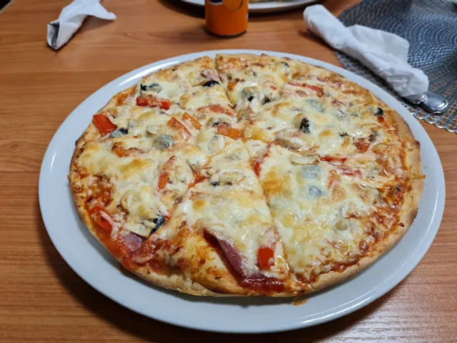 Buffet Pizzeria Döner