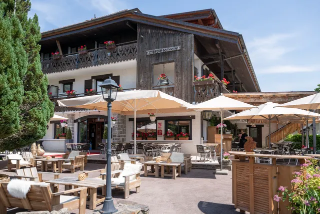 Hôtel Restaurant le Cro-Bidou et ses chalets