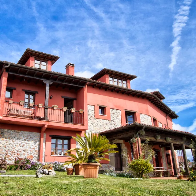 The Navarón village house