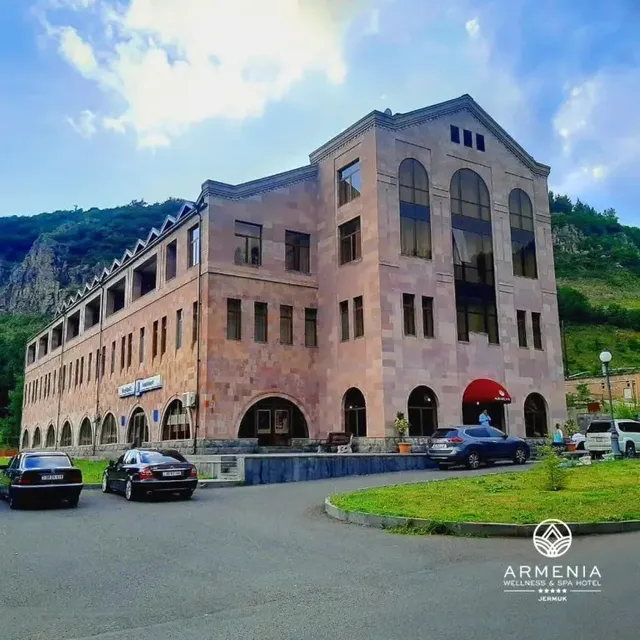 Armenia Wellnes & Spa Hotel ( Armenia Hotel )