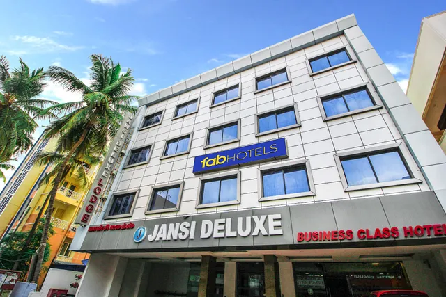 FabHotel Jansi Deluxe - Hotel in Gandhipuram, Coimbatore