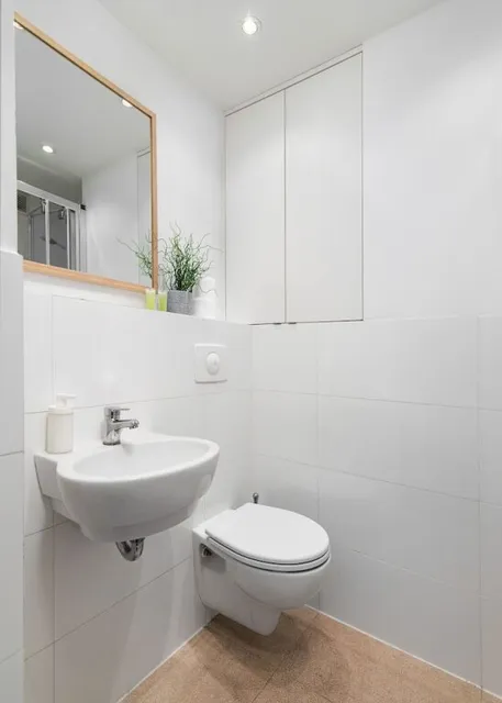 Legendary Women's Apartment