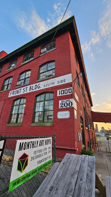 Blonde Betty Vintage Homegoods