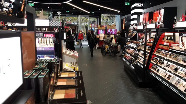 SEPHORA STORE FRANKFURT AM MAIN ZEIL