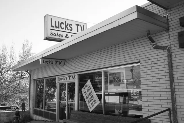 Luck's TV