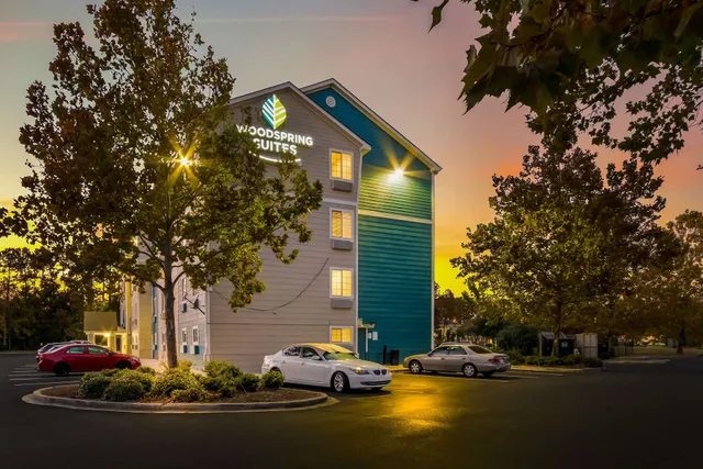 WoodSpring Suites North Charleston Airport I-526