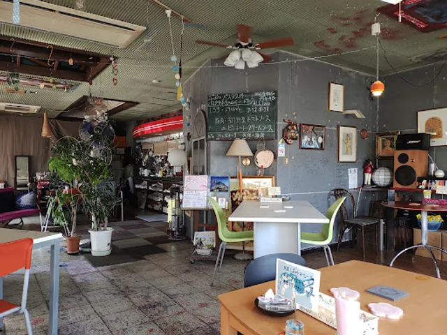 いたりあんかふぇ がらくた